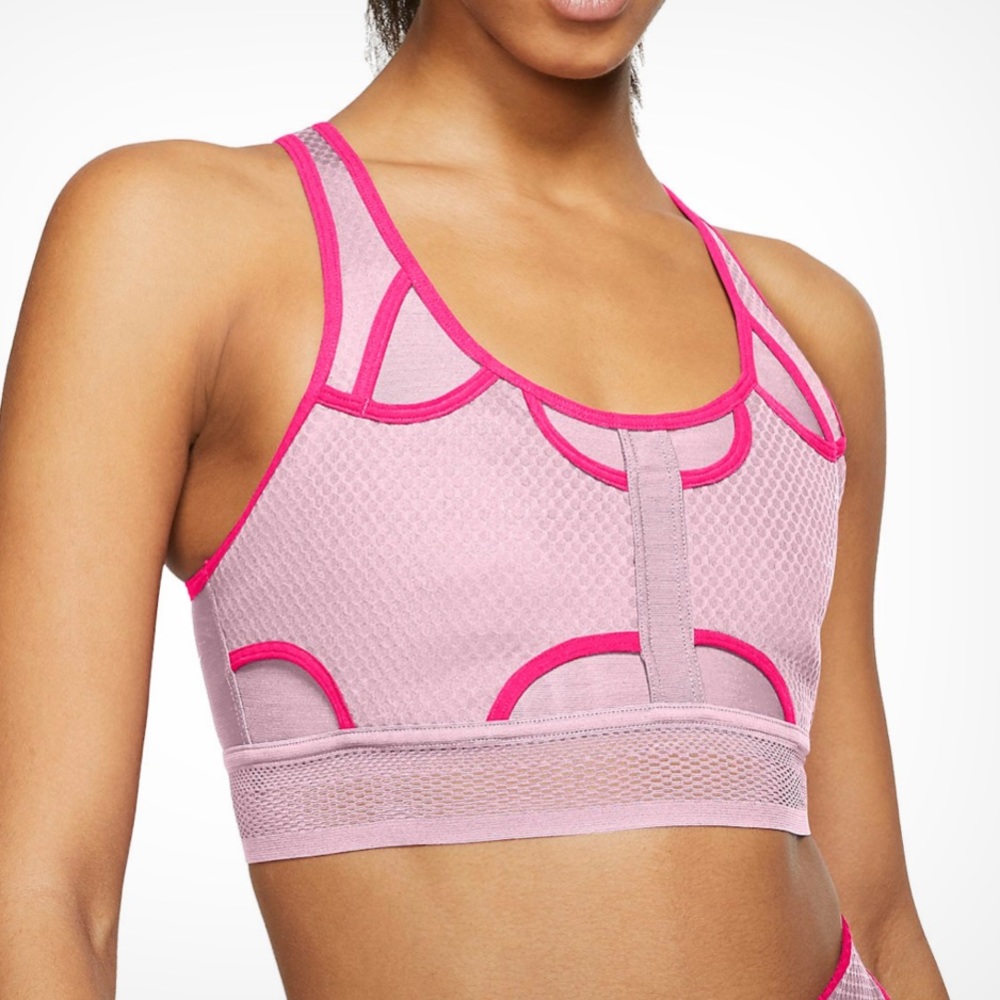 Nike SWOOSH ULTRABREATHE BRA